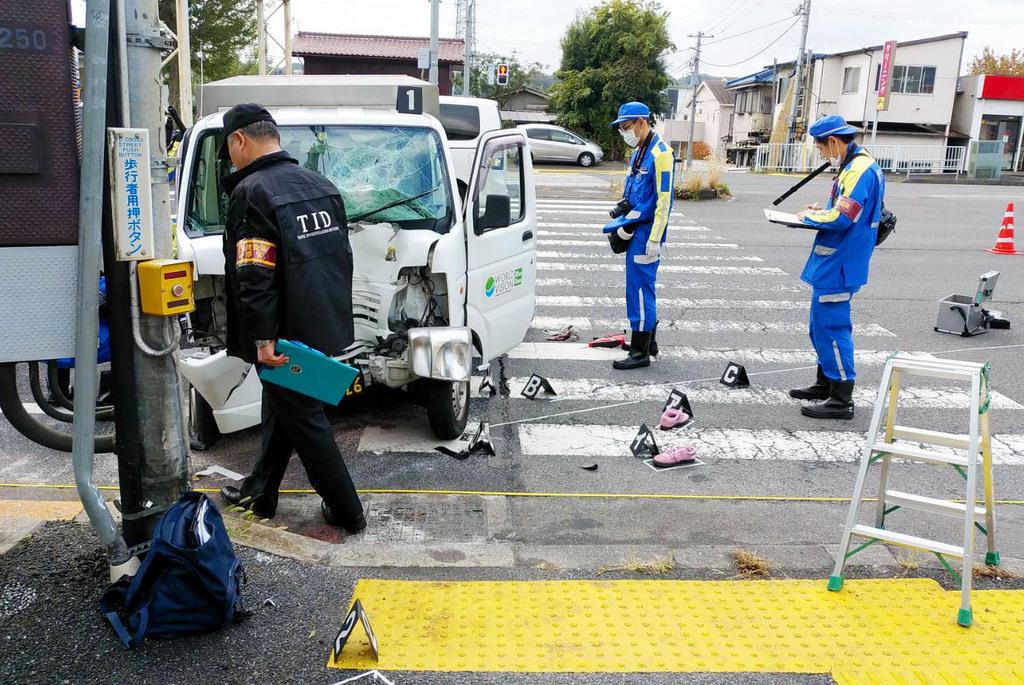【東京】八王子で保育園児の列に突っ込んだ60代の軽トラック運転手、怪我をしているのに上級国民ではなかったのか現行犯逮捕